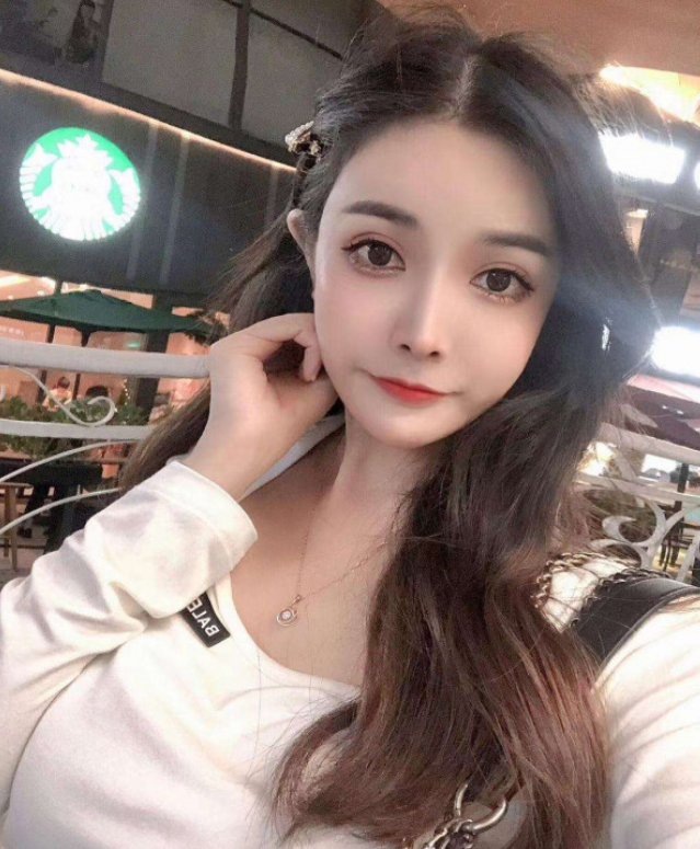 小婊贝