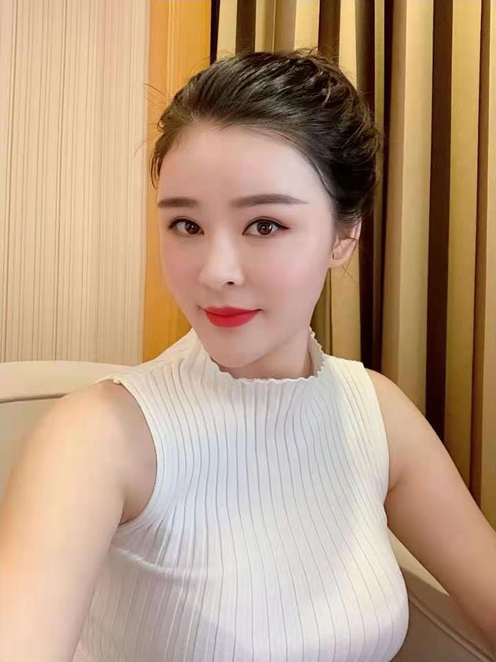 大屁股蓉蓉